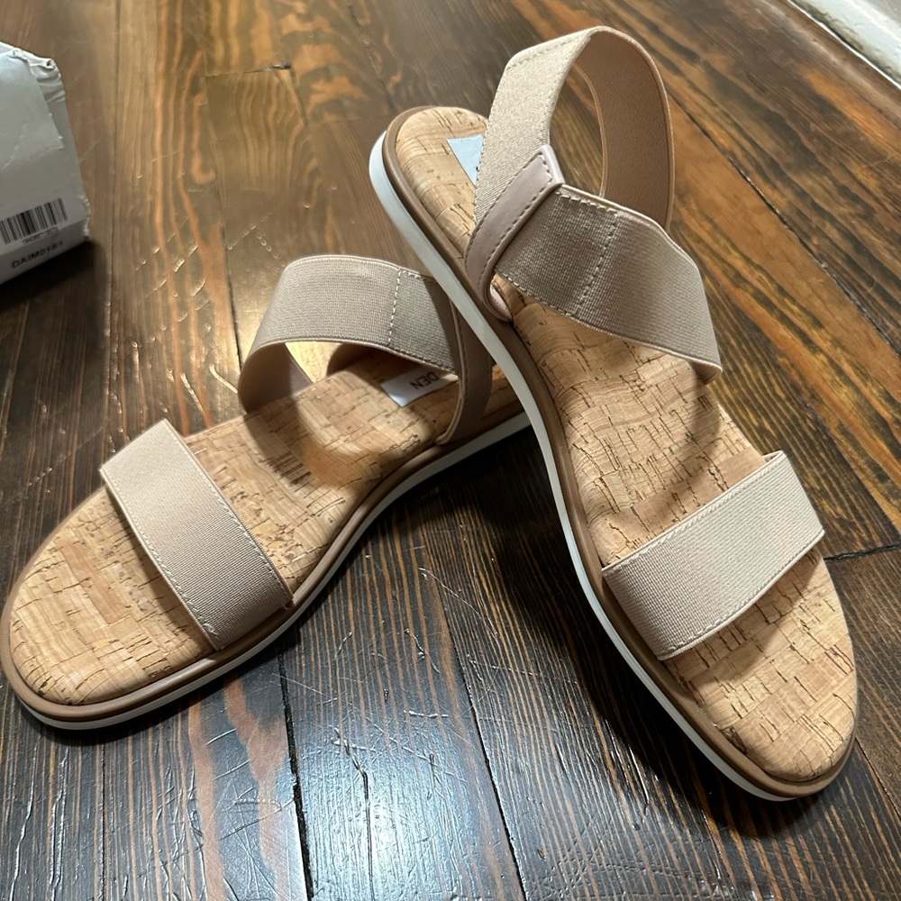 Nude Steve Madden Flats